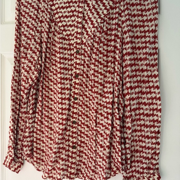 Anthropologie Tops - Maeve by Anthropologie Avignon dog print blouse